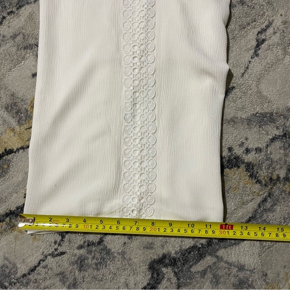 Elegant White Lace-Trim Joggers - Picture 13 of 14